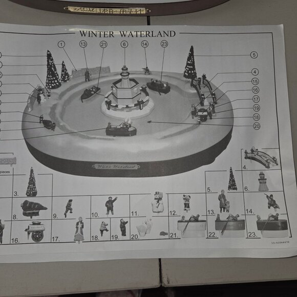 Mr Christmas Winter Waterland Village Fountain Pond Boats 50 Holiday Songs - Picture 3 of 5